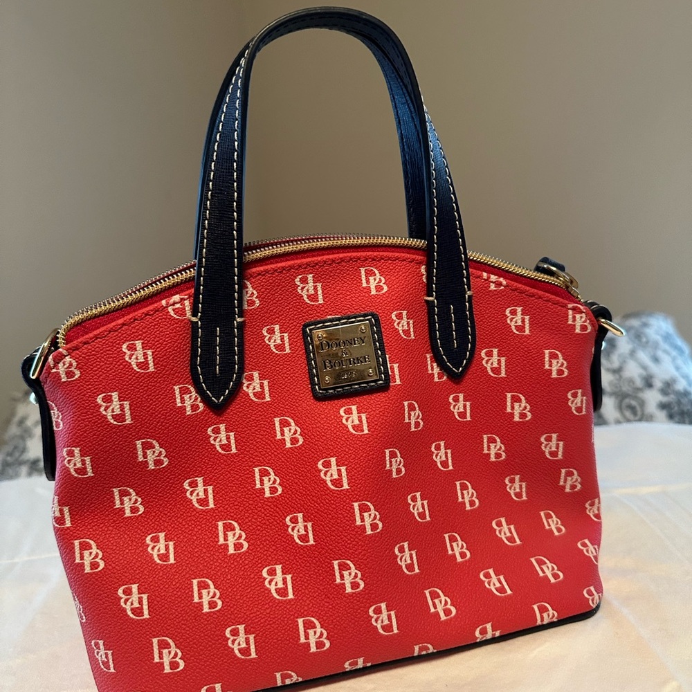 Dooney & Bourke Red DB Logo Small Satchel Navy Trim Gold Hardware - Picture 4 of 7